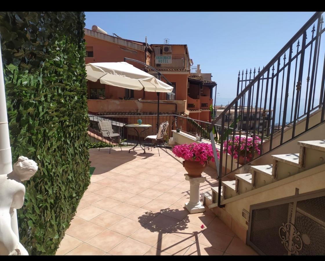 Apartment Marifra Garden Taormina Exterior photo